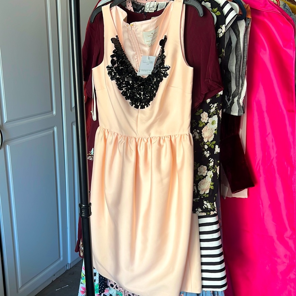 Kate spade cocktail dress embroidered, size 2 NWT